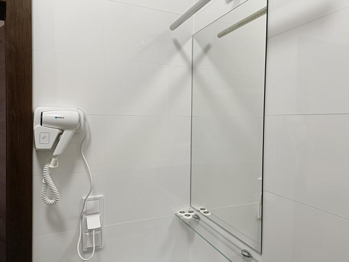 Lesne Niebo Hotel Любневице Екстериор снимка