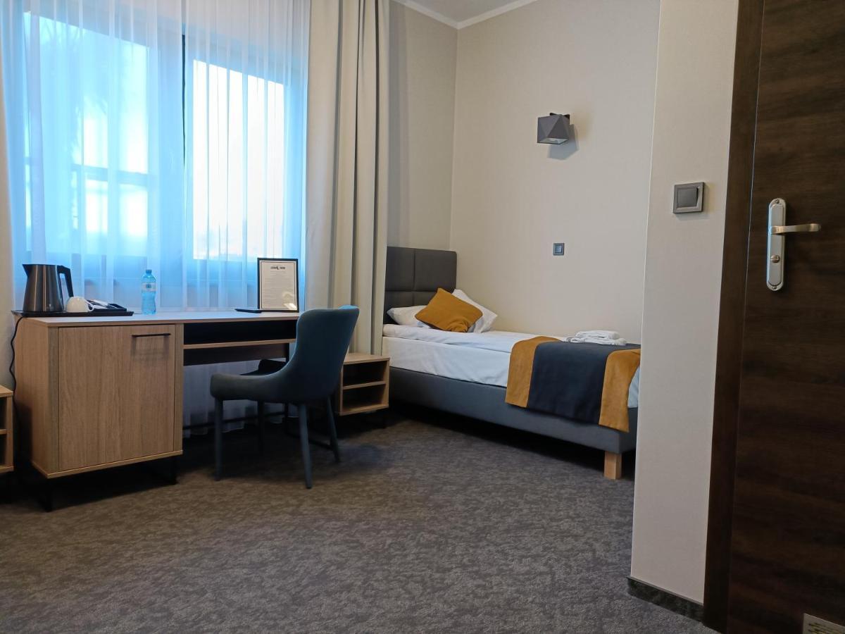 Lesne Niebo Hotel Любневице Екстериор снимка