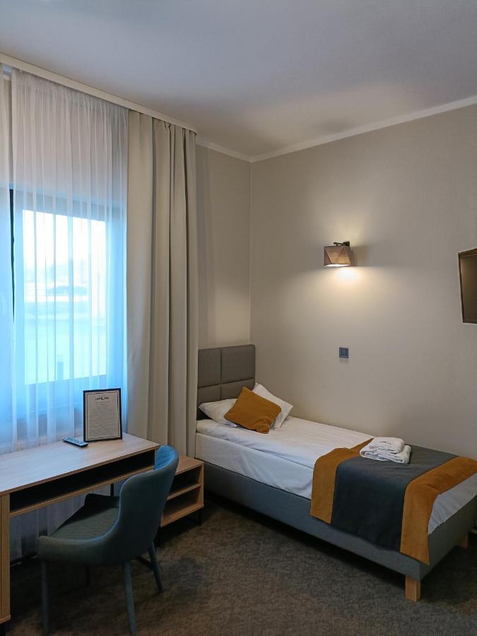 Lesne Niebo Hotel Любневице Екстериор снимка